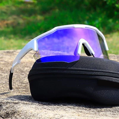 Fotochrominiai poliarizuoti akiniai nuo saulės